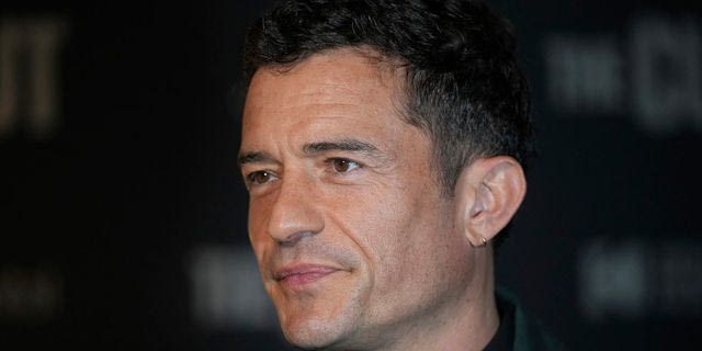 Ορλάντο Μπλουμ: Το Halloween αγκαλιά με γυναίκα ντυμένη… Κέιτι Πέρι