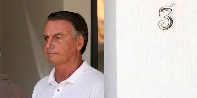 Βραζιλία: Ο Μπολσονάρου θα πρέπει να εκτίσει την ποινή κάθειρξης 27 ετών