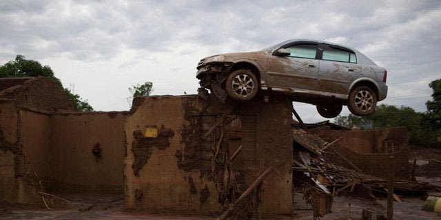 Βραζιλία: Αυξάνονται οι νεκροί από το “χτύπημα” του ανεμοστρόβιλου – Αγωνία για τυχόν επιζώντες