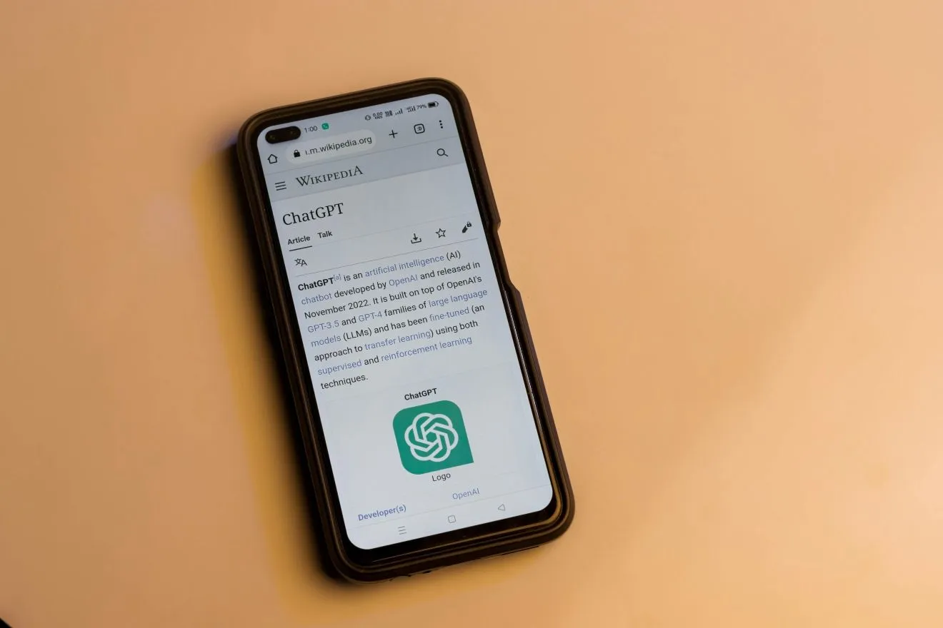 Πάνω από 1 εκατ. χρήστες εκφράζουν αυτοκτονικές τάσεις στο ChatGPT