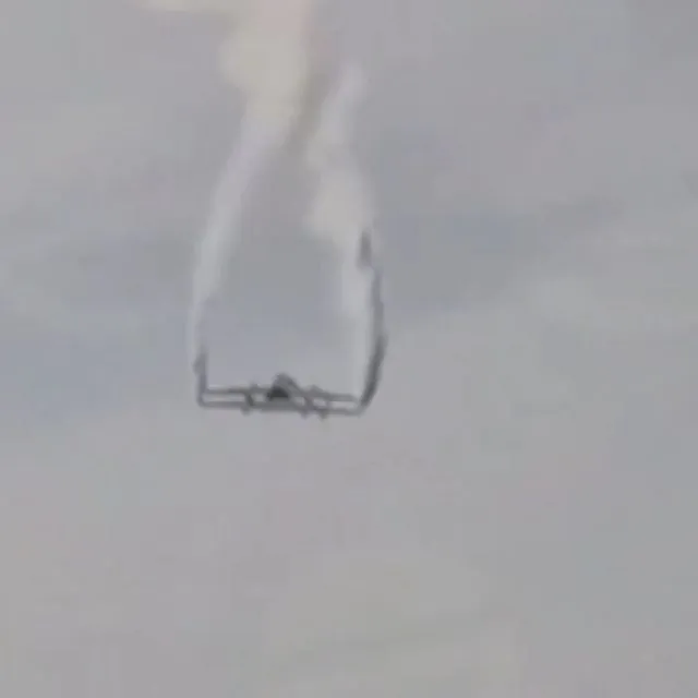 H στιγμή της συντριβής του αεροσκάφους