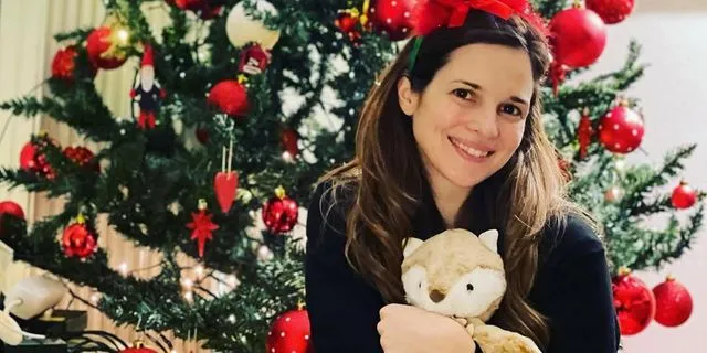 Η Ευγενία Δημητροπούλου έπλυνε το χριστουγεννιάτικο δέντρο και πρέπει να το κάνεις και εσύ