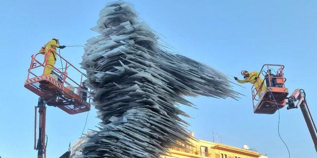 Έλαμψε ο «Δρομέας» – Φωτογραφίες και βίντεο από τον καθαρισμό του