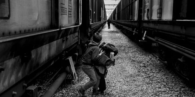 Ο Ένρι Τσανάι φωτογραφίζει δέκα χρόνια την προσφυγιά