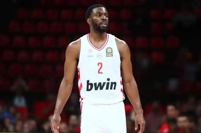 Ολυμπιακός-Καρδίτσα 102-82: Άνετη νίκη με τη λάμψη του Έβανς και με rotation