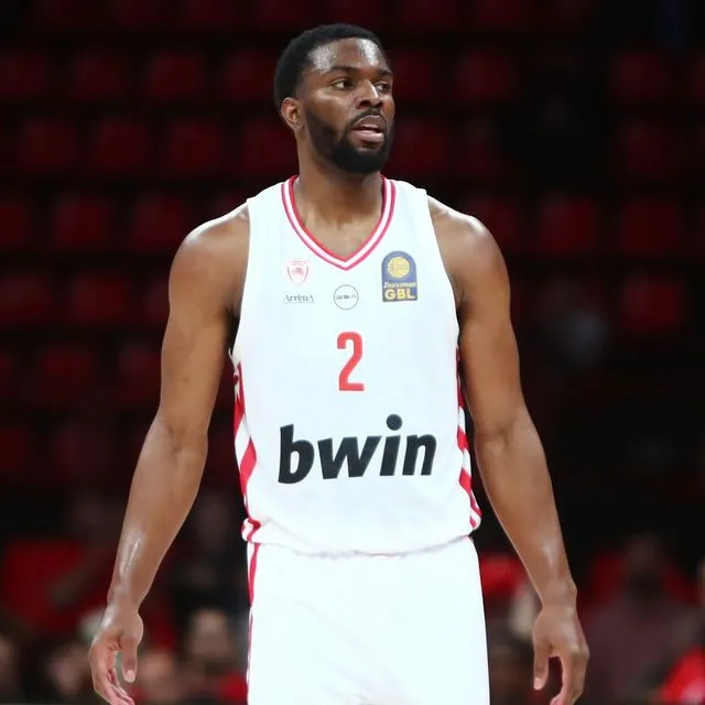 Ολυμπιακός-Καρδίτσα 102-82: Άνετη νίκη με τη λάμψη του Έβανς και με rotation