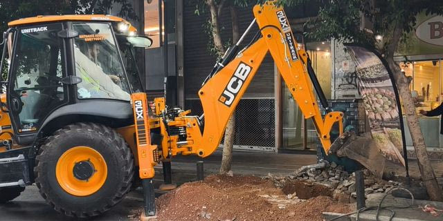 Θραύση αγωγού της ΕΥΔΑΠ στο κέντρο της Αθήνας – Προσωρινή διακοπή κυκλοφορίας