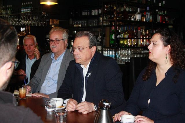 Φάμελλος: Ο Μητσοτάκης κρύβεται από τους αγρότες