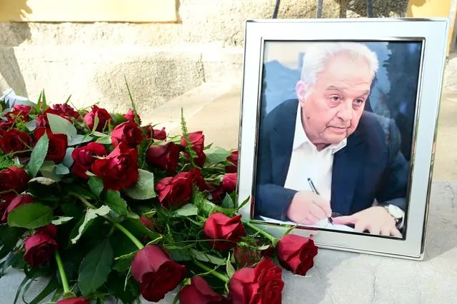Πολιτική κηδεία του πρώην υπουργού και βουλετή του ΣΥΡΙΖΑ, Αλέκου Φλαμπουράρη