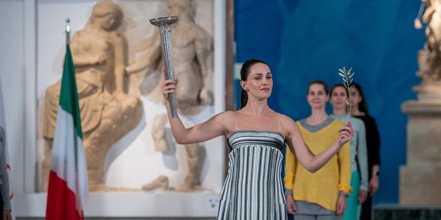 Τελετή Αφής: Η Ολυμπιακή Φλόγα ξεκίνησε το ταξίδι για την Ιταλία – Φωτογραφίες