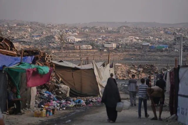 Η ισοπεδωμένη από τους ισραηλινούς βομβαρδισμούς Γάζα