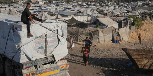 Σκηνές στη Γαζα