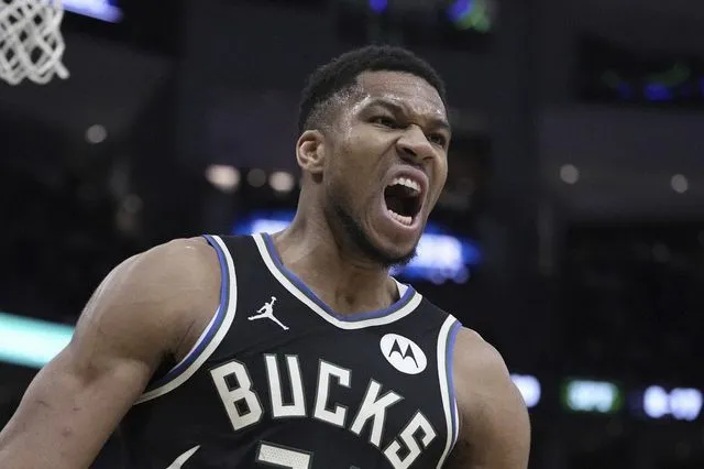 Μπακς – Μπουλς 126-110: Αντετοκούνμπο σε beast mode, εξωφρενικό το ρεκόρ του Μιλγουόκι στο Κύπελλο του NBA