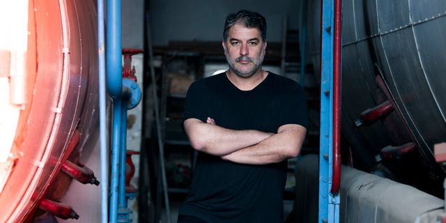 Ο Βασίλης Μπισμπίκης