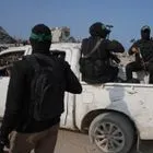 Reuters: Η Χαμάς προσπαθεί αθόρυβα να εδραιωθεί ξανά στη Γάζα – Ελέγχει τις τιμές και επιβάλλει φόρους