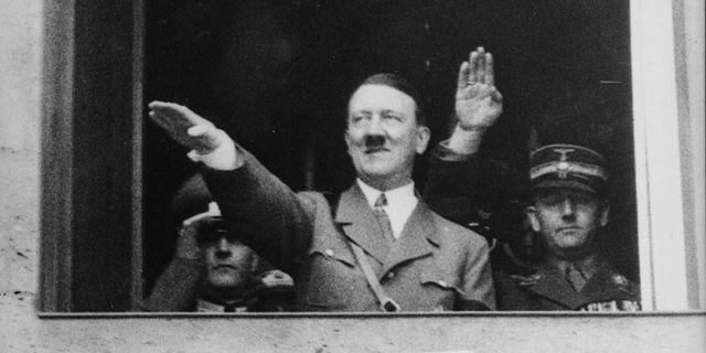 Ο Αδόλφος Χίτλερ στις 20 Απριλίου 1935 στο Βερολίνο.