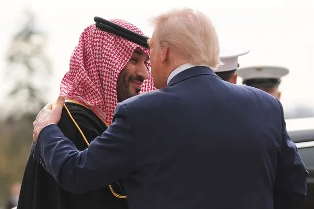 Ο Τραμπ υπερασπίστηκε ξανά τον Μπιν Σαλμάν για τη δολοφονία Κασόγκι