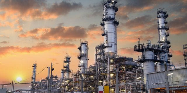 Ρωσία: Εφεδρική διύλιση πετρελαίου για την κάλυψη ζημιών από τα ουκρανικά drones