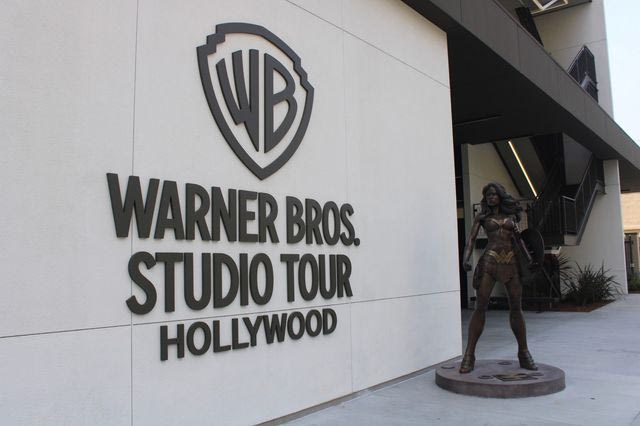 Δημοπρατείται η Warner Bros. Discovery: Paramount και Netflix μεταξύ των ενδιαφερόμενων αγοραστών