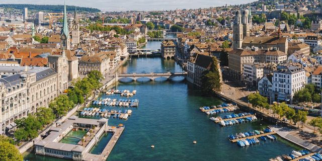 Η κοσμοπολίτικη γοητεία της Ζυρίχης