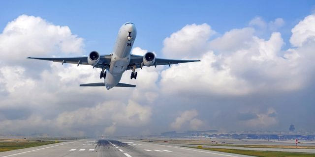 Θεσσαλονίκη: Ποινή φυλάκισης για επιβάτη που προκάλεσε αναγκαστική προσγείωση στο “Μακεδονία”