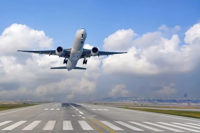 Ηράκλειο: Πάνω από το 65% η πρόοδος στο νέο αεροδρόμιο στο Καστέλλι