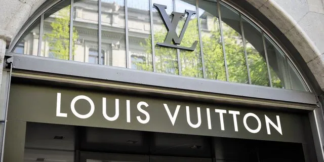 Ρώμη: Κινηματογραφική ληστεία σε κατάστημα της Louis Vuitton με λεία εκατοντάδων χιλιάδων ευρώ