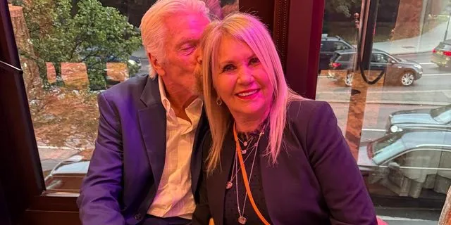 Πέθανε η σύζυγος του Ρίτσαρντ Μπράνσον, Τζόαν, σε ηλικία 80 ετών