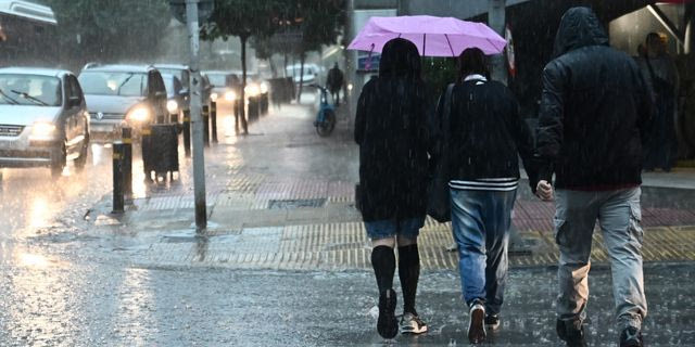 Βροχόπτωση στην Αθήνα