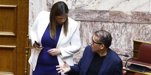 Πλεύση Ελευθερίας: Παραιτήθηκε από βουλευτής ο Διαμαντής Καραναστάσης