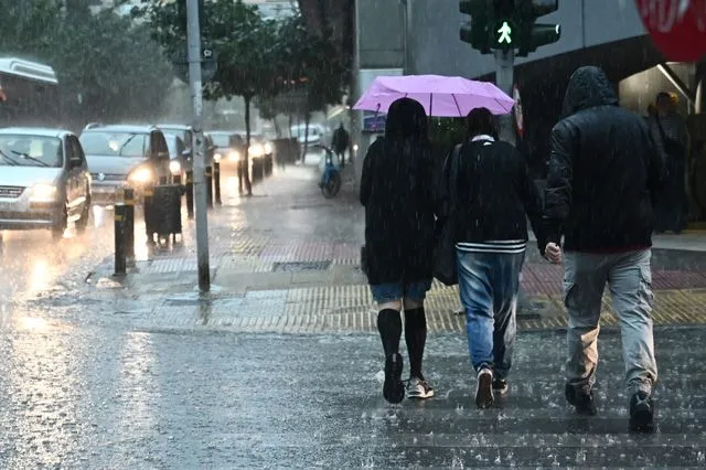 Βροχόπτωση στην Αθήνα