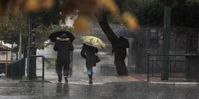 Καταιγίδα στην Αθήνα (αρχείου)