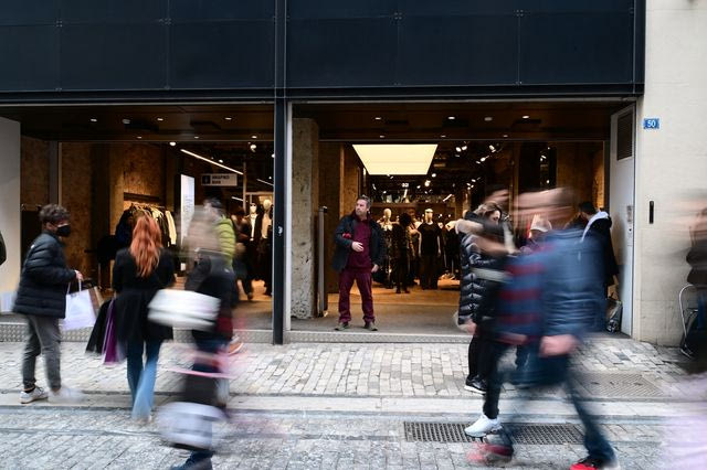 Εμπορικά καταστήματα στο κέντρο της ΑΘήνας