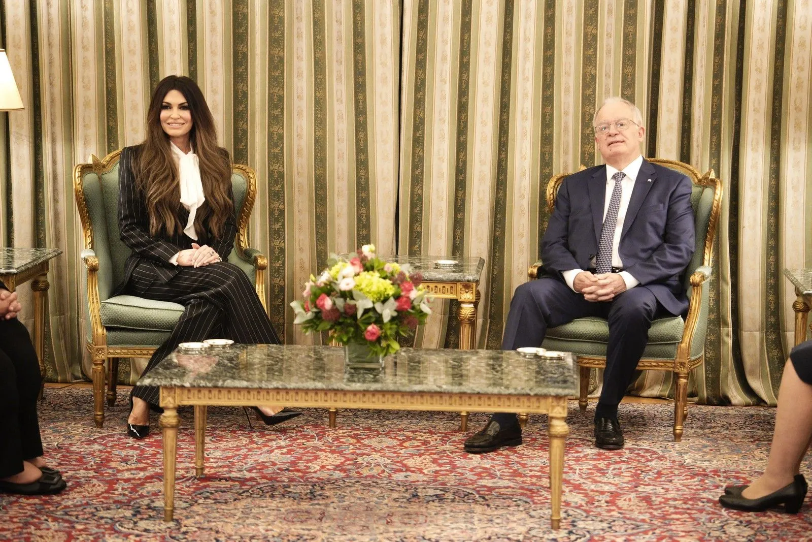 Στο προεδρικό μέγαρο η Κίμπερλι Γκίλφοϊλ για τα διαπιστευτήριά της στον ΠτΔ