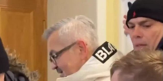 Ρωσία: Επιτέθηκαν στον Πολωνό πρέσβη στην Αγία Πετρούπολη – Βίντεο