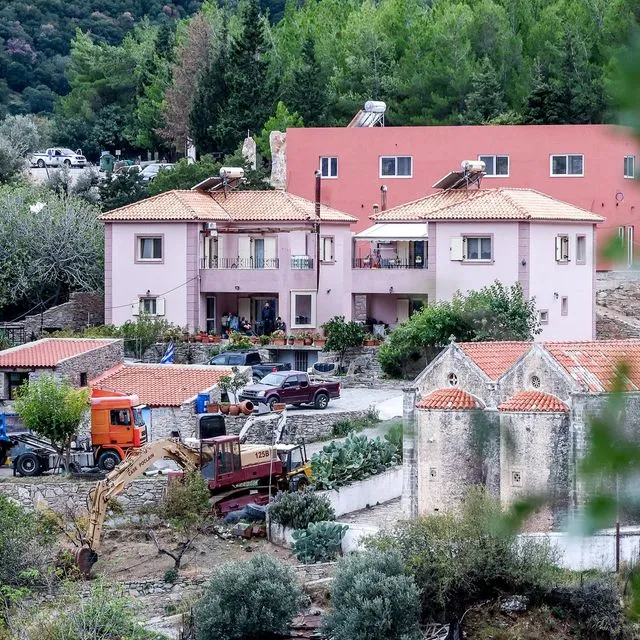 Περιστατικό με πυροβολισμούς και αποτέλεσμα νεκρούς και τραυματίες σημειώθηκε στα Βορίζια Ηρακλείου Κρήτης