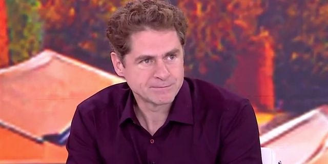 Δημήτρης Λάλος για “Μια νύχτα μόνο”: Οι πληγές του Οδυσσέα είναι βαθιές