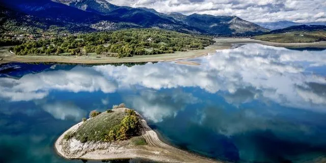 ΛΙΜΝΗ ΠΛΑΣΤΗΡΑ