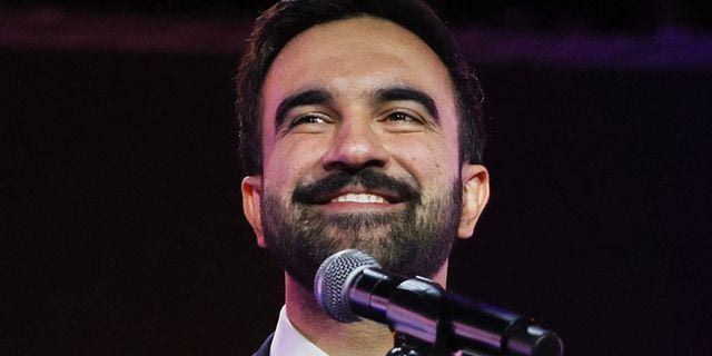 Ο Ζοχράν Μαμντάνι γίνεται ο πρώτος μουσουλμάνος δήμαρχος της Νέας Υόρκης