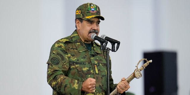 Βενεζουέλα: Θρίλερ με κυβερνητικό αεροσκάφος μετά το κλείσιμο του εναέριου χώρου