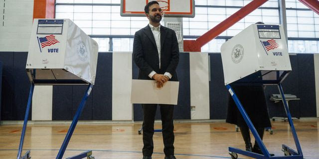 Ο Ζόχραν Μαμντάνι