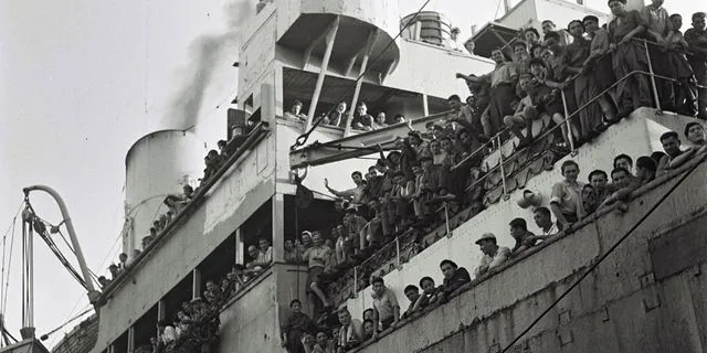 Ματαρόα, το πλοίο της μεγάλης φυγής