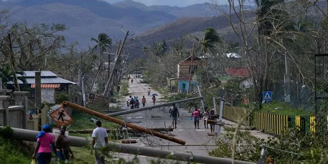 Τυφώνας Melissa: Πάνω από 4,8 εκατ. τόνοι συντριμμιών στους δρόμους