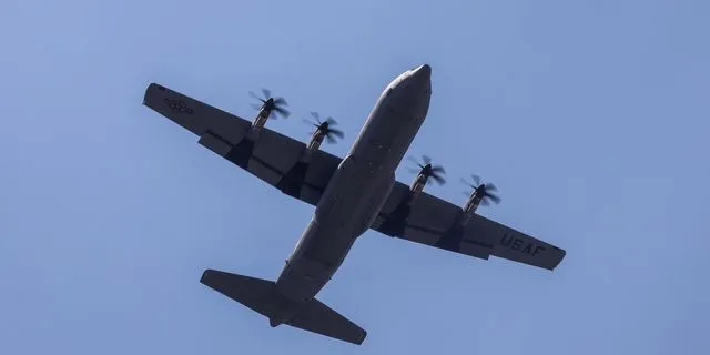 Μεταγωγικό αεροσκάφος (φωτογραφία αρχείου)