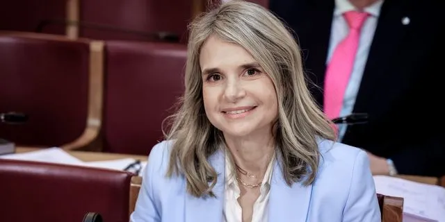 Μιλένα Αποστολάκη