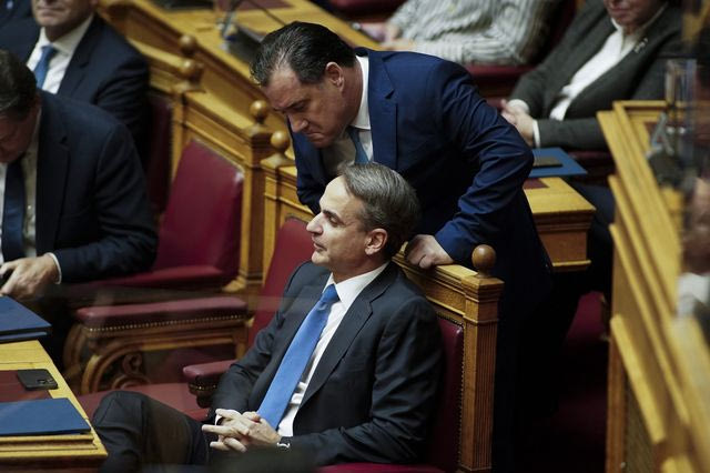 “Ασκήσεις ηρεμίας” στη ΝΔ μετά το “μανιφέστο” Σαμαρά