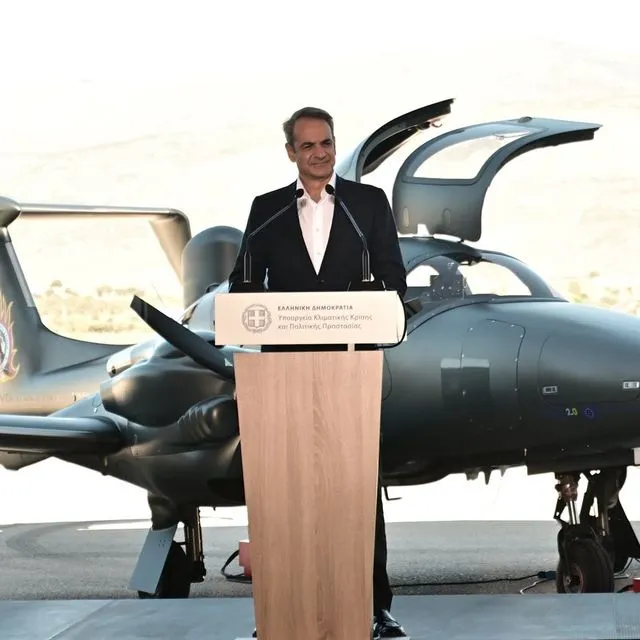 “Ιστορική η παραλαβή των πρώτων ιδιόκτητων πυροσβεστικών αεροσκαφών”