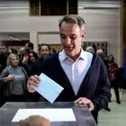 Ο Κυριάκος Μητσοτάκης ψηφίζει στις εσωκομματικές εκλογές της Νέας Δημοκρατίας