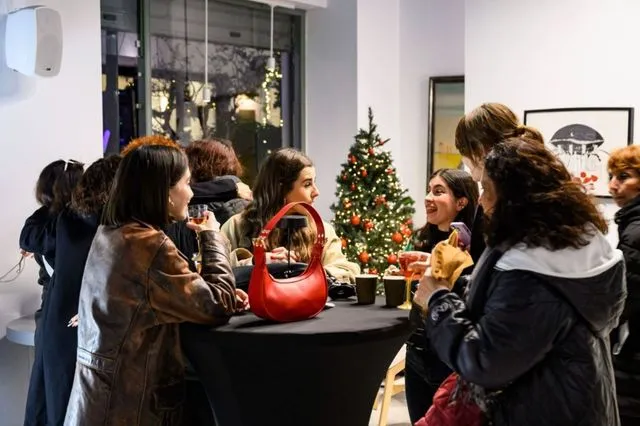 Δήμος Αθηναίων: Το Μουσείο Μαρία Κάλλας στήνει ξανά το πιο λαμπερό street party της πόλης