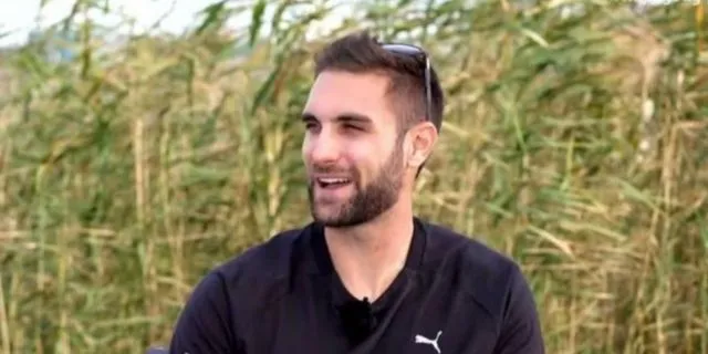 Στέφανος Ντούσκος: “Έτρωγα παγάκια για να μείνω στα 70 κιλά”